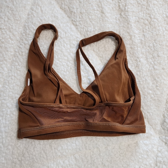 Mesh Back Aerie Sports Bra - Picture 2 of 2